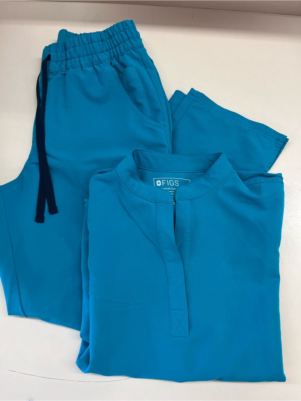 FIGS Scrub Set Teal S/MP